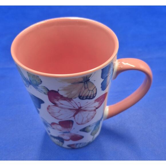 Beautiful Butterfly Oversized Mug Melon Interior 18oz 4.5" Market Square - Picture 5 of 8